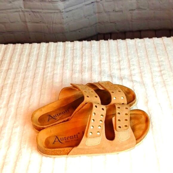 AUTENTI Spain Womans Real Suede Studded Tan Cork Slides 38= 7 - Picture 1 of 8